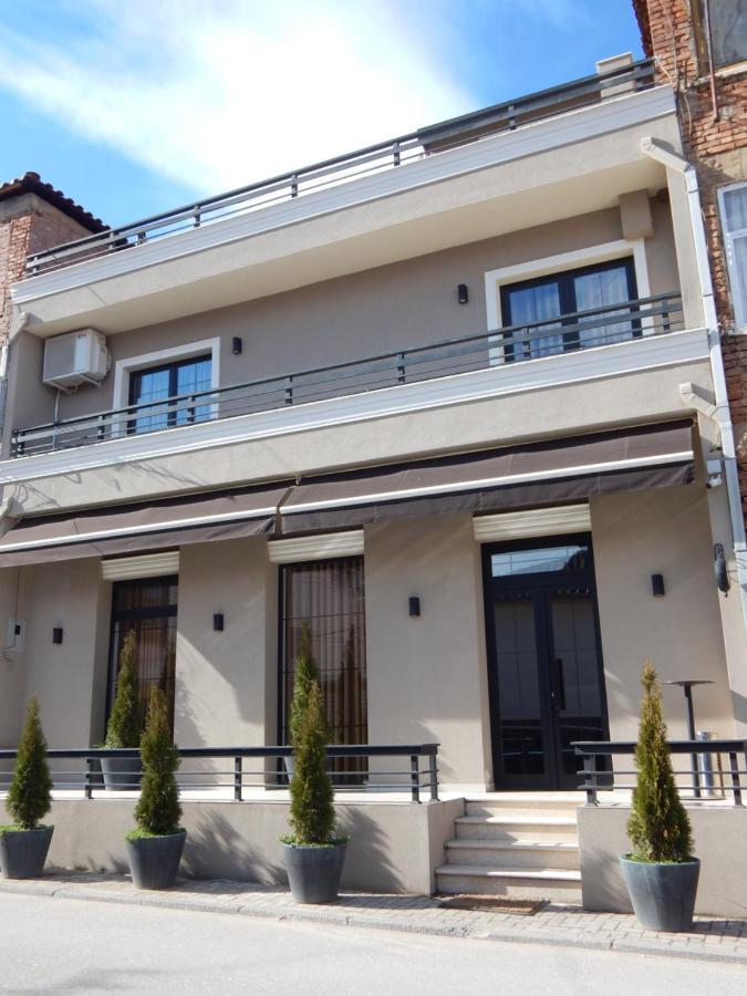 Small Hotel Ora Pogradec Buitenkant foto